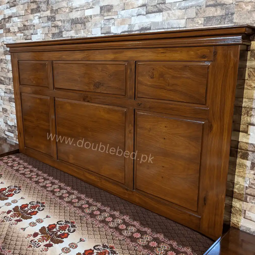Wooden Double Bed For Sale in Lahore - Image 5